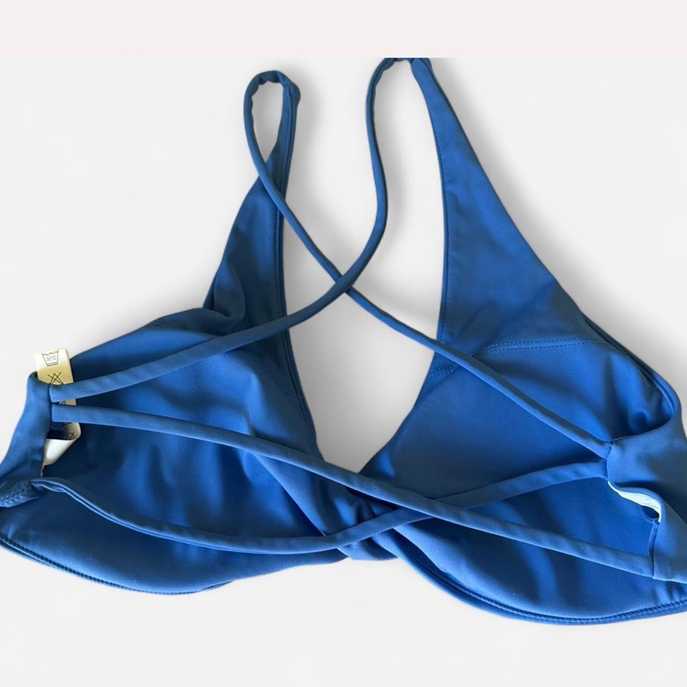 Pcheebum Strappy Bralette - Picture 4 of 5